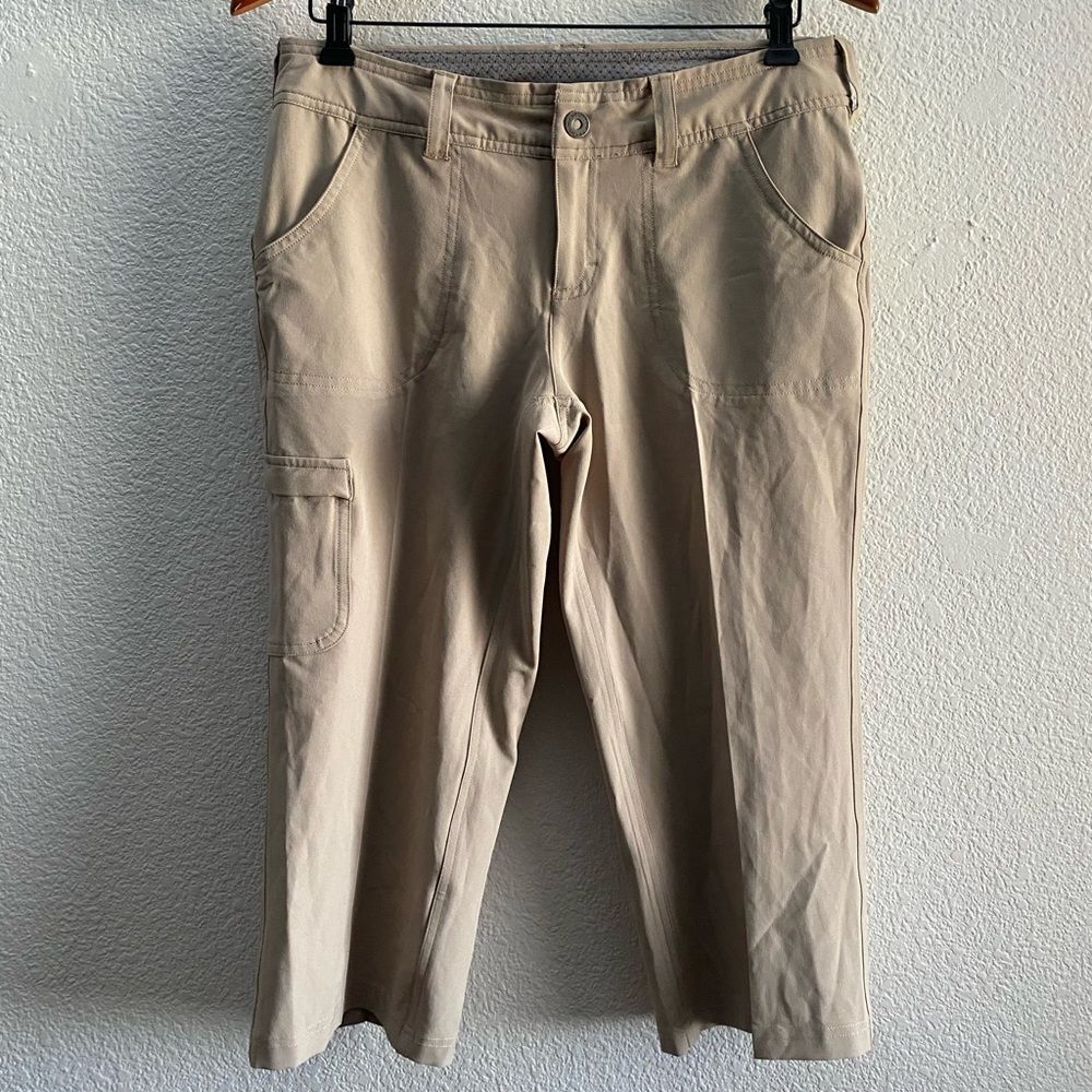 The North Face Capri Cargo Outdoor Pants Size 4